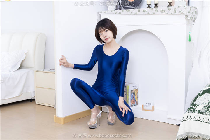 BoBoSocks袜啵啵 No.749 小甜豆-高跟凉鞋、蓝色连体衣、裤里丝、薄肉丝 [186P1V-6.68GB]