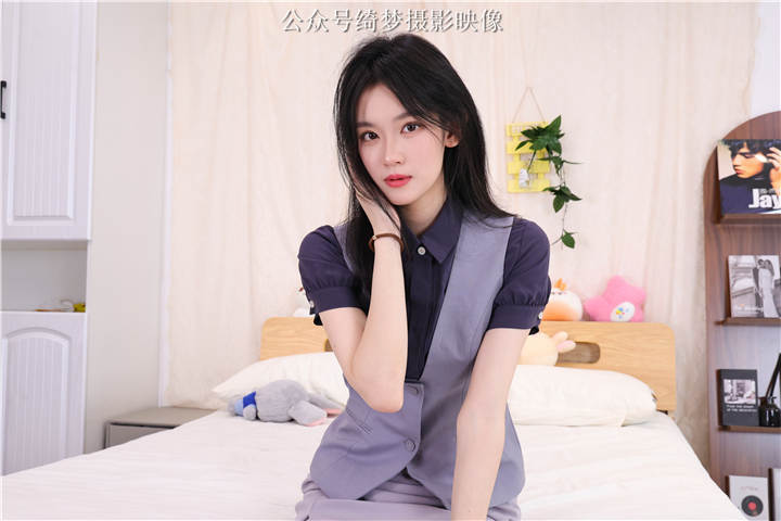 绮梦摄影 2026.07.26 No.699 小艺 珍藏无修无水印版 [405P2V-13.4GB]