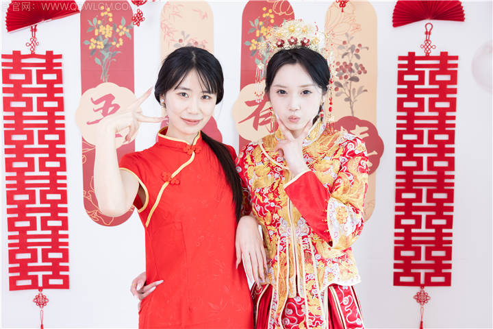 物恋传媒 No.2832 菜菜橙子-高跟鞋、人字拖、珠光薄肉丝、旗袍、秀禾服、挑鞋 [184P1V-6.06GB]