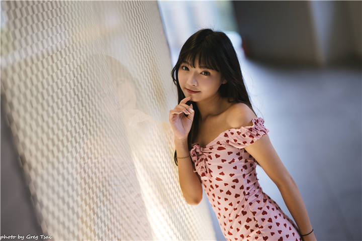 美图锦集0002 小穎 - 信义区[104P／208MB]