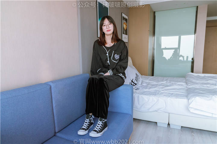 BoBoSocks袜啵啵 积分限定作品020 小甜豆-匡威帆布鞋、粉色棉船袜 [134P1V-6.09GB]
